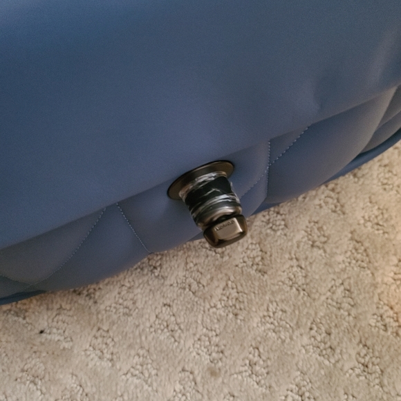 💰SOLD💰Coach Pillow Madison Shoulder Bag With Quilting Style C8560 - Picture 5 of 14